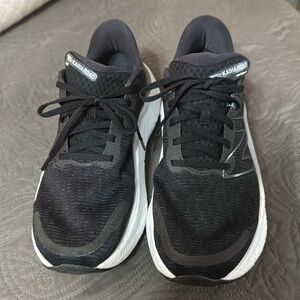 New Balance Women's Fresh Foam X Kaiha Road V1 Running Shoe - black